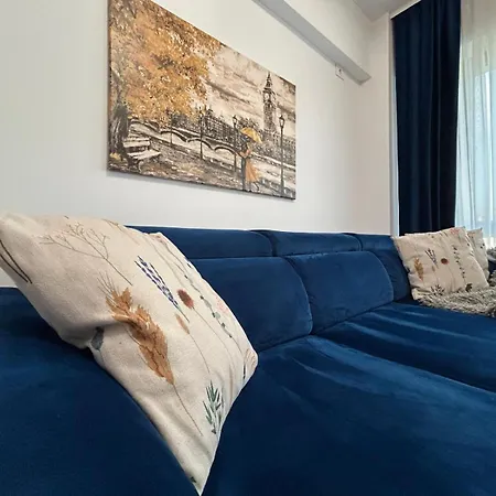 Appartement Vladi Q *