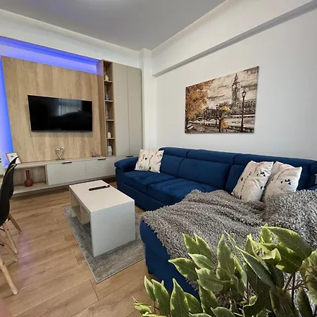 Appartement Vladi Q *